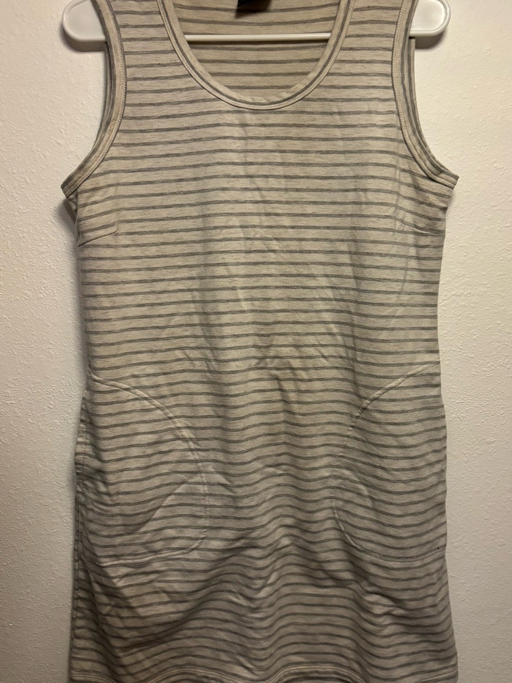 32 Degrees Sleeveless Striped Midi Dress - Gray and White